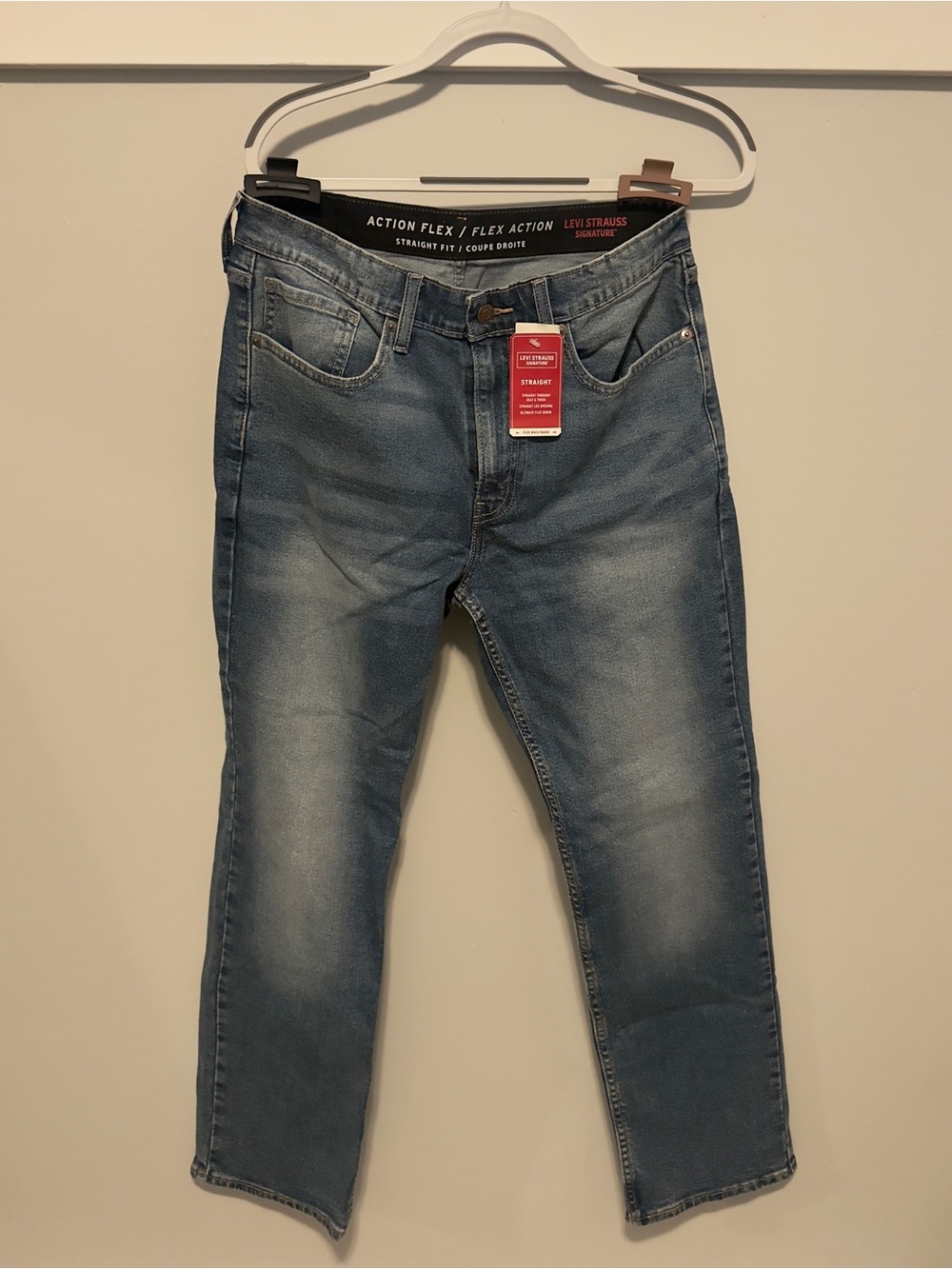 Levi's Action Flex Straight Fit